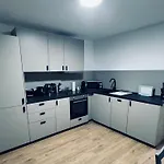 -wohnung * 허포드