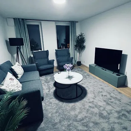 아파트 -wohnung *